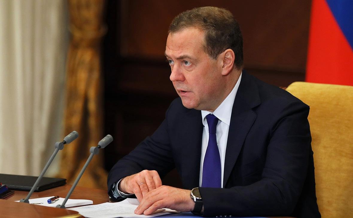«Скоро еще больше»: Медведев пригрозил Украине потерей новых территорий