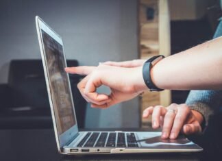 Цифровые финансы: как безопасно выбирать и оформлять микрозаймы в Украине