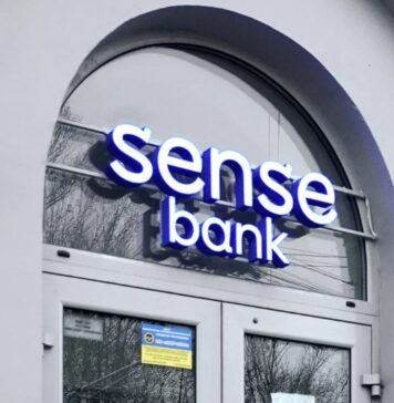 Обыски НАБУ у нардепов и в ОП: детективы оцепили Sense Bank (фото)