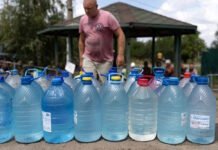Часть оккупированного Крыма осталась без воды и света: что известно