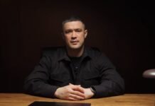 «Наши люди уже давно готовы к другой стране»: Федоров впервые за месяц протестов обратился к украинцам