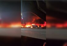 В оккупированном Енакиево в Донецкой области прогремели взрывы: местный ТЦ охвачен масштабным пожаром (видео)