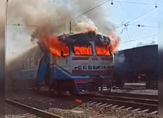 Дроны РФ дважды попали по электричке «Лозовая-Харьков»: есть погибшая и раненые (фото)
