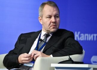 Иноземцев объяснил, почему удары по НПЗ бьют по России сильнее всего