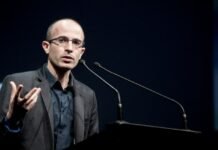 Харари сравнил возможности ИИ с недостижимой мечтой Гитлера и Сталина: массовое производство близости