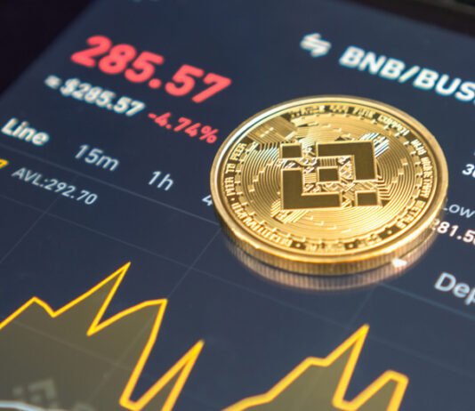 Крупнейшая криптовалютная биржа прекращает операции с гривней на счетах: P2P продолжит работу