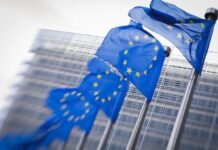 Еврокомиссия: Законы, заблокированные Радой, необходимы для продолжения оказания помощи Украине