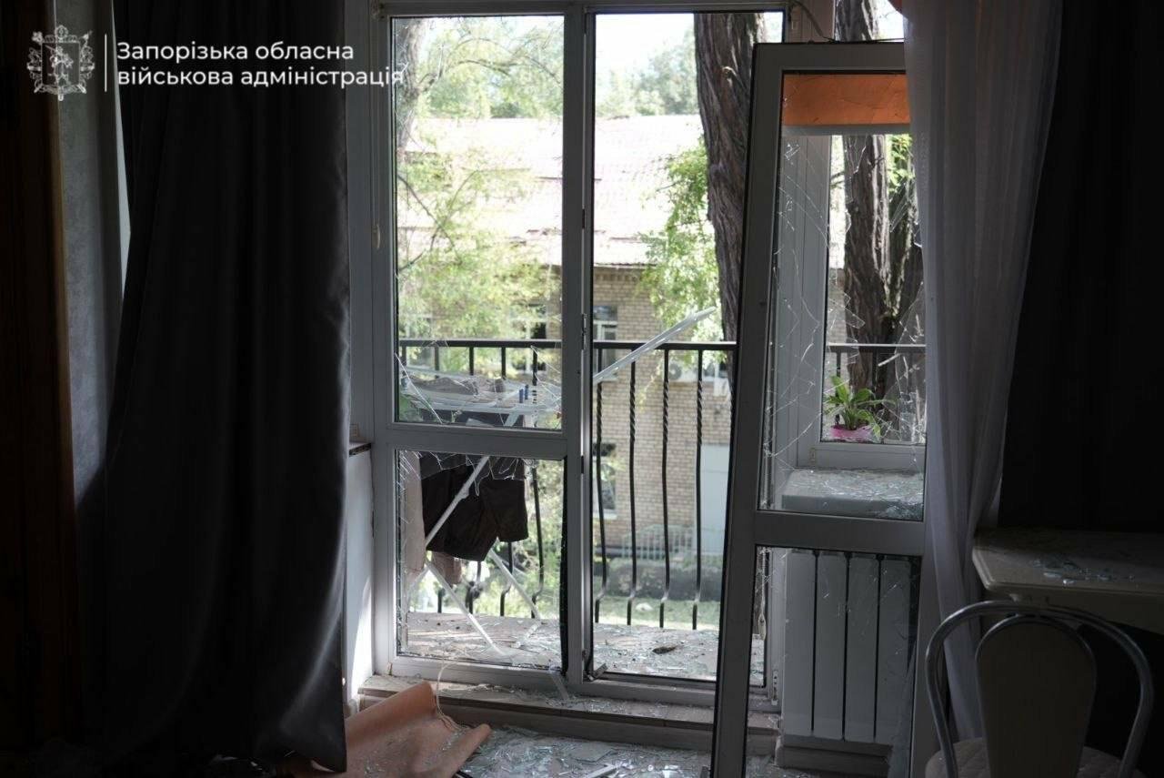 В Запорожье три человека получили ранения в результате атаки БПЛА