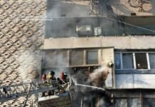 В Запорожье беспилотник попал в многоэтажку: ранен мужчина