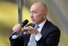 Пышный назвал долю PEP с высоким уровнем риска