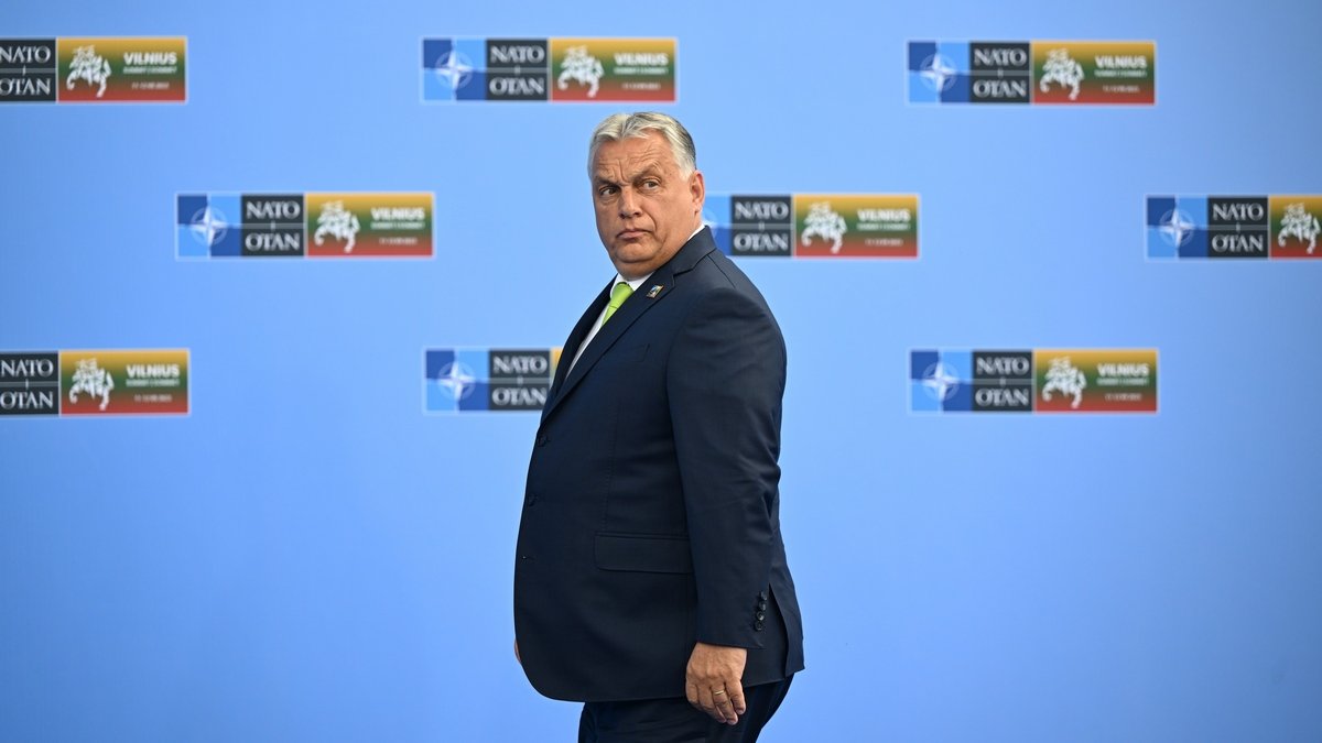 Суд ЕС отклонил иск Венгрии, которая оспаривала помощь Украине за счет российских активов