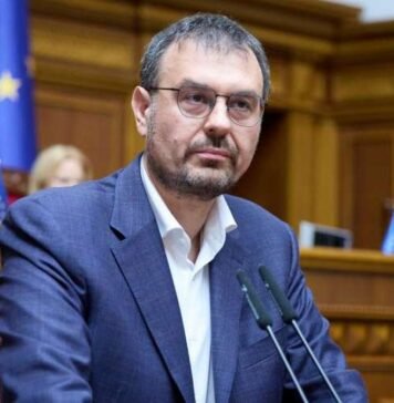 Гетманцев предсказал падение ВВП Украины в 2026 году из-за российских обстрелов