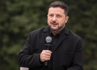 Зеленский предупредил о возможном дефиците дронов в январе-феврале
