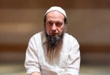 Хасида, мобилизованного по дороге из Рош га-Шана, назначили врачом