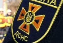 В Запорожской области вражеские атаки привели к возгоранию торговых киосков, склада и дома