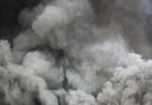 В Запорожье в результате новой атаки БПЛА ранена женщина