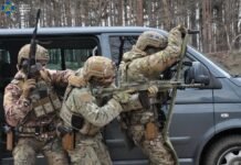 Задержание Каплунова из РДК: появилось видео перестрелки между ГУР и СБУ