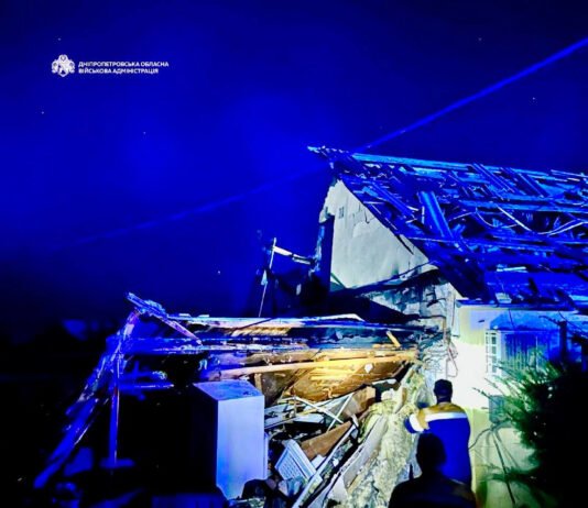 Россияне ночью атаковали Украину реактивными БпЛА: в Днепре, Николаеве и Харькове разрушены дома и склады