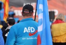 Ультраправа AfD лидирует на выборах в Германии: победа может стоить Мертвецу должности