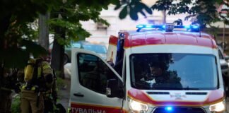Полиция показала многоэтажку в Киеве, по которой был прямой «прилет» дрона