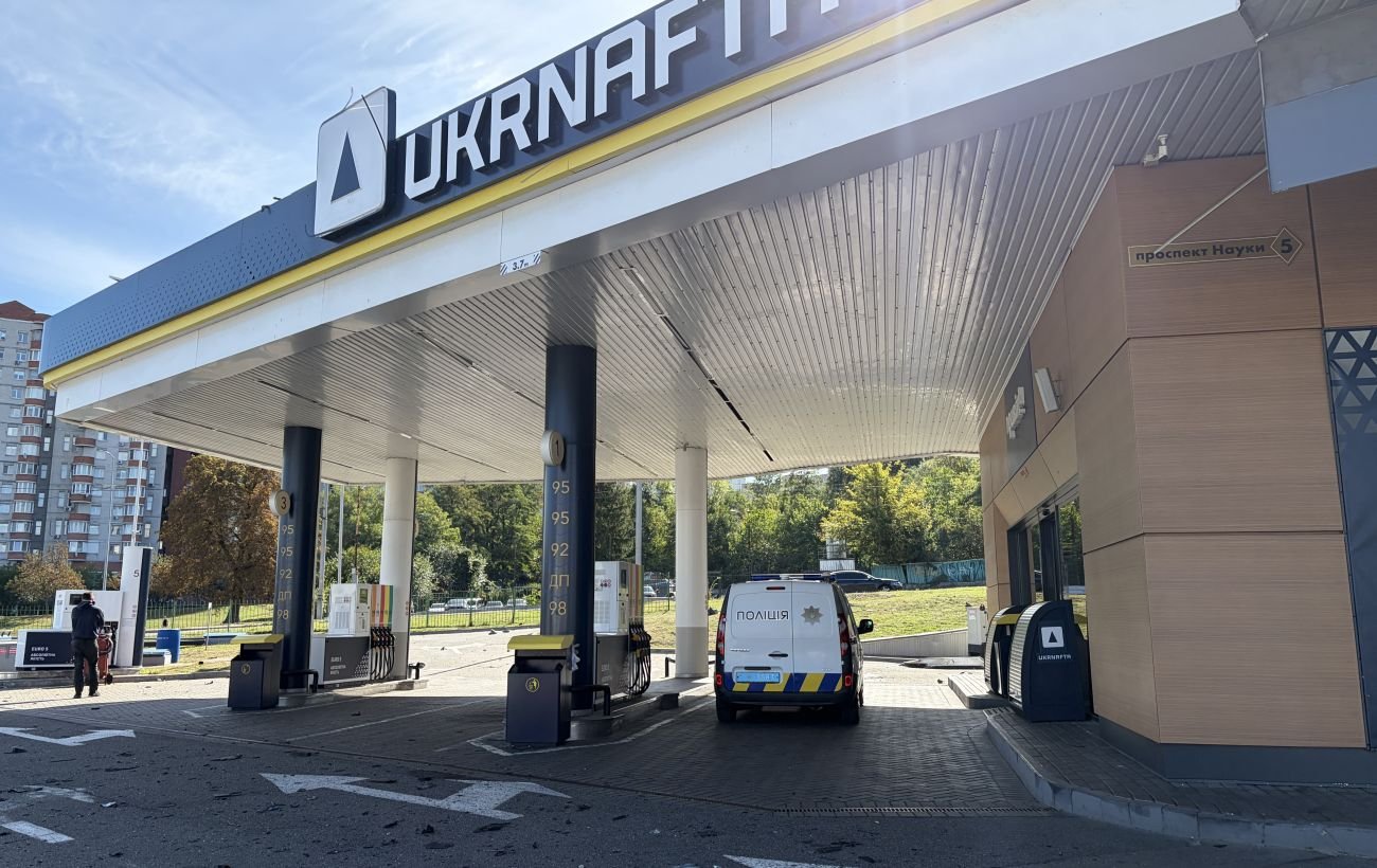 РФ атаковала более 15 АЗС в Киеве: будет ли дефицит горючего