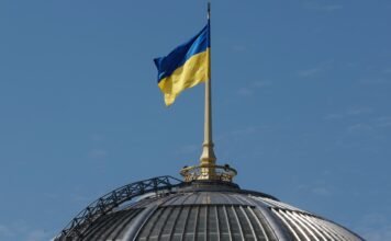 Бюджетный комитет Рады поддержал поправку о повышении минимальных зарплат военным