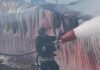 В Запорожском районе из-за вражеского удара загорелось складское помещение