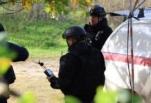 Спасатели обезвредили 500-килограммовую авиабомбу на Хортице