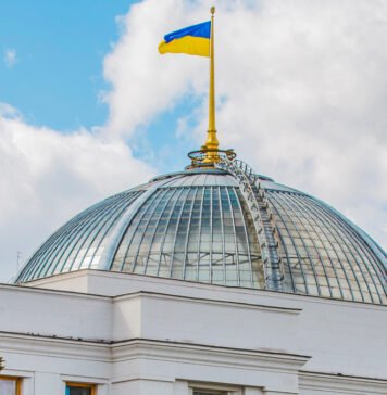 Рада приняла закон о базовой социальной помощи: что он предусматривает