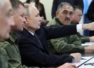 Россия увеличила военные расходы в нынешнем году на 40% – до рекордных $200 млрд