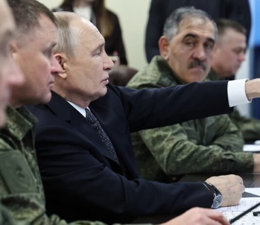 Россия увеличила военные расходы в нынешнем году на 40% – до рекордных $200 млрд