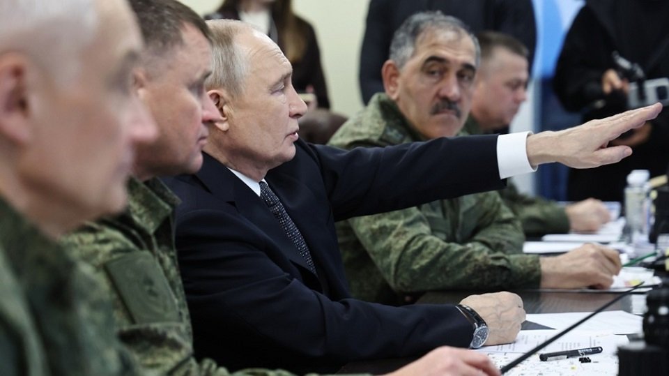 Россия увеличила военные расходы в нынешнем году на 40% – до рекордных $200 млрд