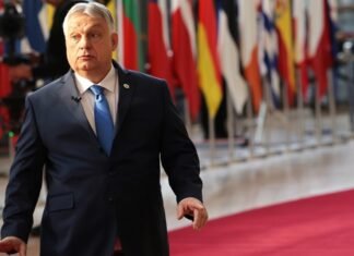 Орбан отрицает, что отдал приказ задержать инкассаторов Ощадбанка