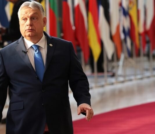 Орбан отрицает, что отдал приказ задержать инкассаторов Ощадбанка