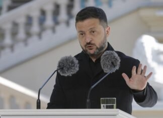 Зеленский: Есть информация, что РФ попытается вернуть замороженные активы