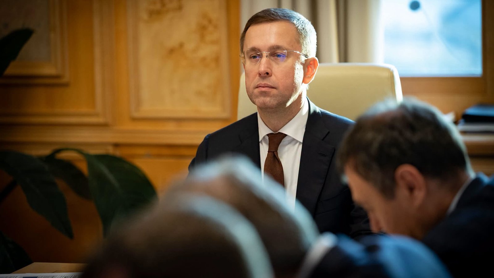 Корецкий определил первоочередные меры по детенизации экономики – фото