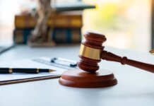 В Запорожье будут судить трех человек по делам о махинациях с бюджетными средствами на 4,3 млн гривен