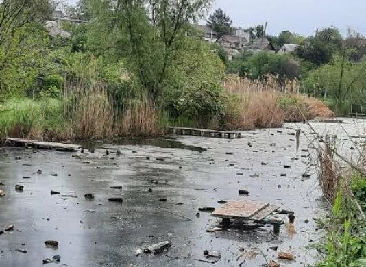 В Запорожье обнаружили загрязнение малых рек