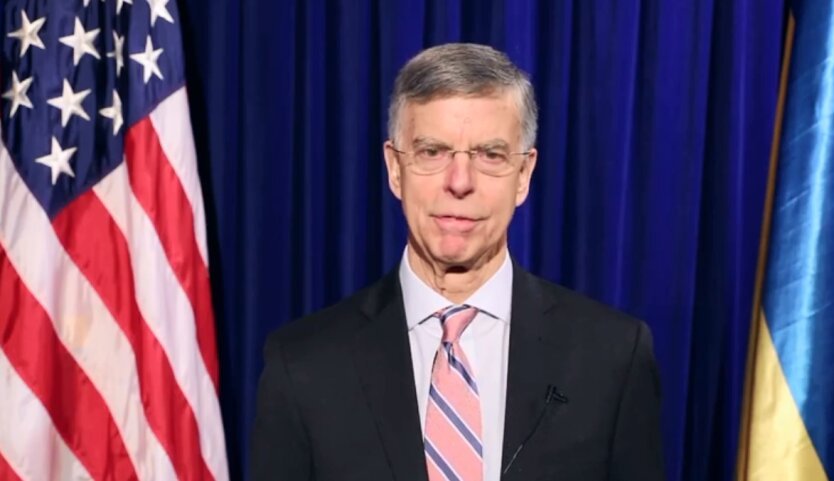 The Atlantic: бывшие послы США в Украине назвали решение Трампа по поводу санкций огромной ошибкой