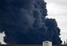 Украина не перестанет бить по НПЗ России без энергетического перемирия, — источник