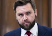 США приостанавливают участие Microsoft и ряда других ИТ-компаний в визовой программе