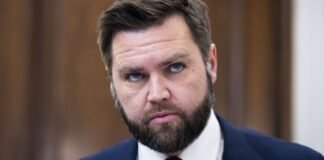 США приостанавливают участие Microsoft и ряда других ИТ-компаний в визовой программе