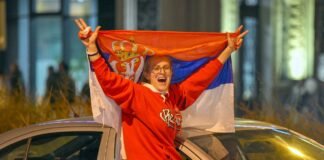 «Студенты» обошли Вучича: в Сербии подсчитали почти все голоса на парламентских выборах