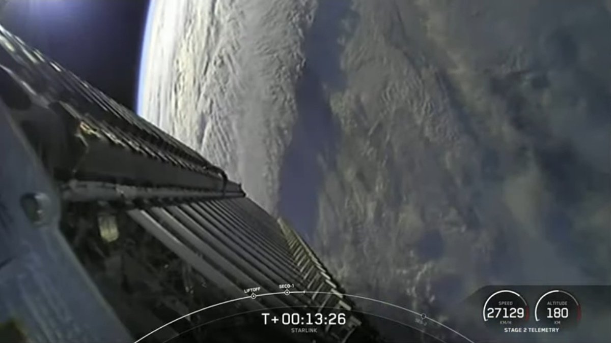 Трамп призвал Маска снять ограничения на Starlink для Украины – СМИ
