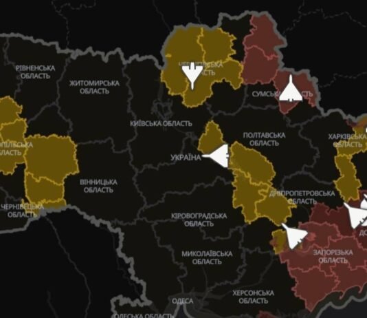 Приложение и сайт «Воздушная тревога» перестали работать сразу после объявления о том, что там будет отображаться движение вражеских целей
