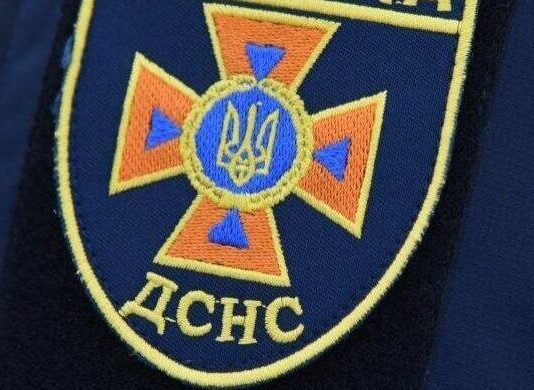 В Запорожском районе вражеские атаки привели к возгоранию склада