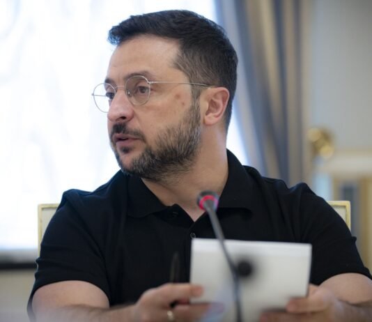 Зеленский об ударе по дата-центру в РФ: Украина всегда отвечает зеркально, не наносит ударов только по детям