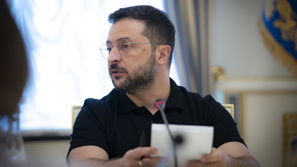 Зеленский об ударе по дата-центру в РФ: Украина всегда отвечает зеркально, не наносит ударов только по детям