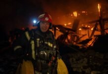 РФ атаковала предприятие на Волыни: есть погибший, возможный выброс аммиака