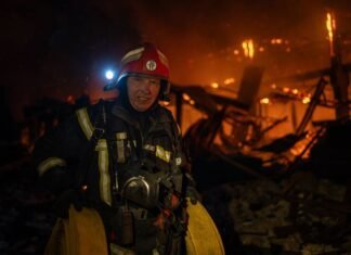 РФ атаковала предприятие на Волыни: есть погибший, возможный выброс аммиака